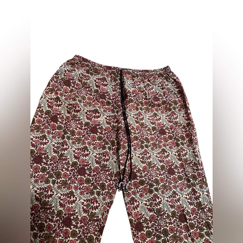 Abercrombie & Fitch Floral Wide Leg Pants - Red and White - Picture 4 of 8